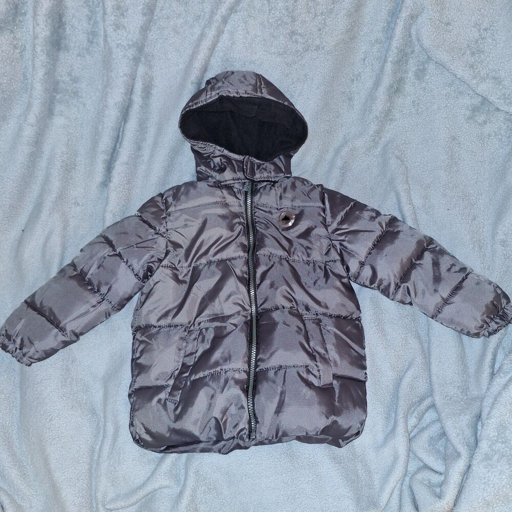 iExtreme Boys Black Puffer Jacket - size 4T